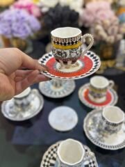 6 Kişilik ayaklı porselen kahve fincan takımı