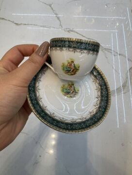 6 Kişilik porselen kahve fincan takımı