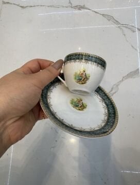 6 Kişilik porselen kahve fincan takımı