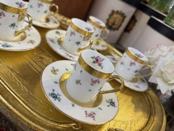 6 Kişilik porselen kahve fincan takımı