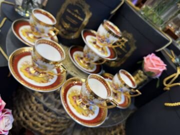 6 Kişilik porselen kahve fincan takımı